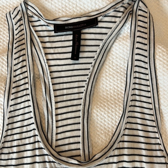 BCBG Maxazria B&W 🖤🤍 Striped Racerback Tank - Picture 4 of 8